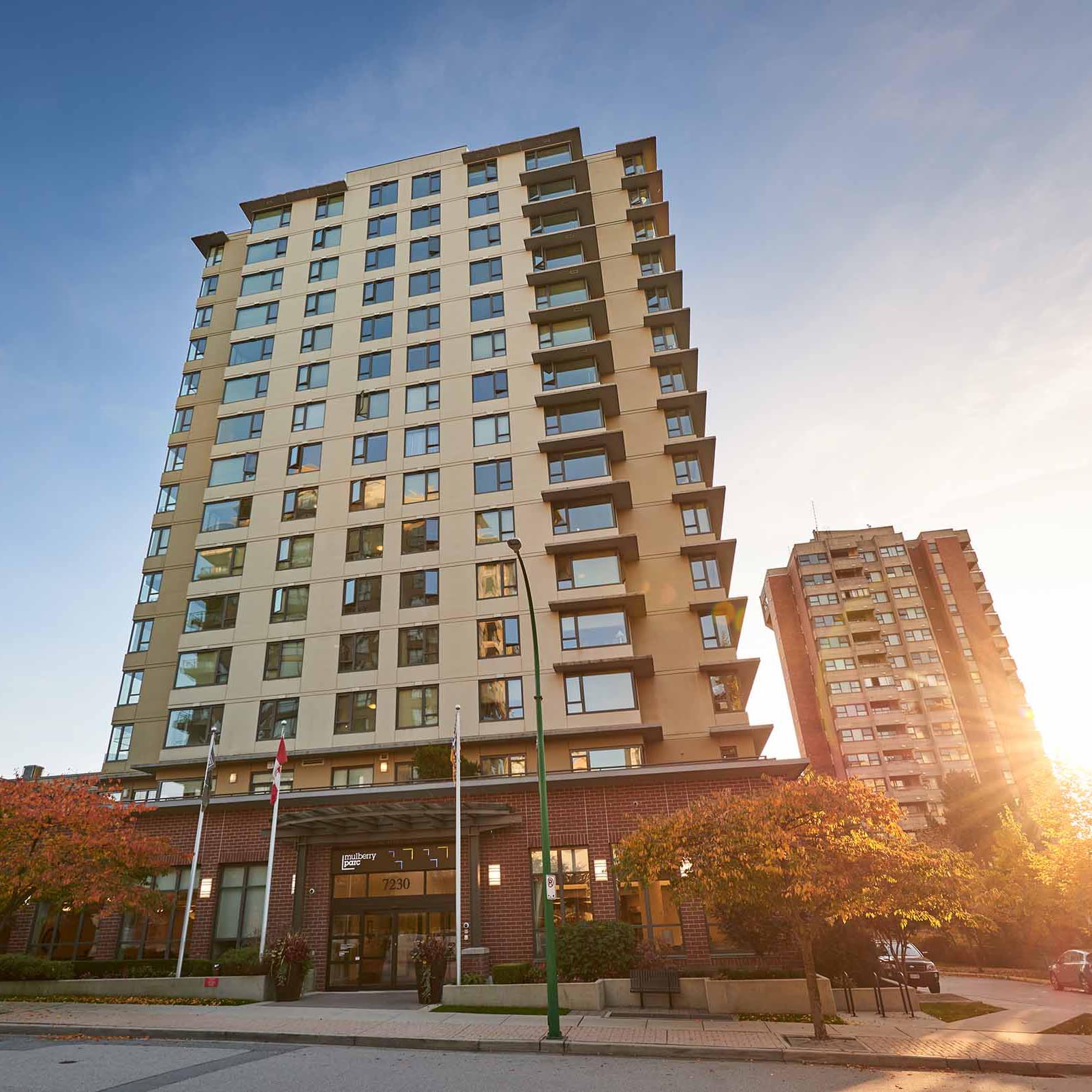 Photography   Real Estate  Thumbnail